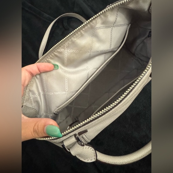 Michael Kors elephant grey pebbled Leather Handbag - Picture 10 of 11